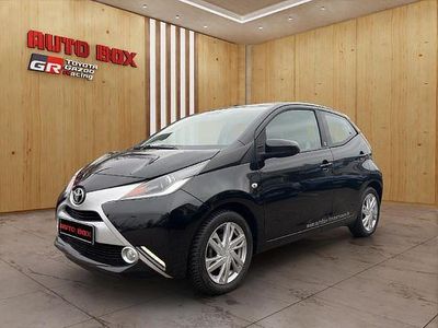 Gebraucht Toyota Aygo X-play 69 PS (50 kW) 2017 Schwarz Kleinwagen