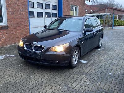 Usata BMW 525 163 CV (119 kW) 2006 Nero Station wagon