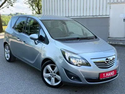 Gebraucht Opel Meriva Innovation 101 PS (74 kW) 2011 Silbersee/perl silber (m2) Van / Kleinbus