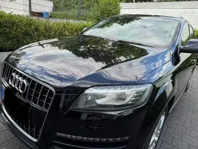 Gebraucht Audi Q7 Ambiente 340 PS (250 kW) 2011 Schwarz SUV
