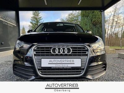 Schwarz Gebraucht 2012 Audi A1 Advanced Limousine | 10.990 € (Fairer Preis)