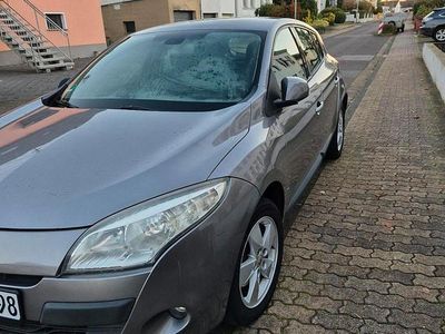 Gebraucht Renault Mégane 90 PS (66 kW) 2009 Grau Limousine