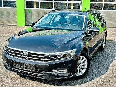 Gebraucht VW Passat Business 150 PS (110 kW) 2021 Mangangrau metallic Kombi