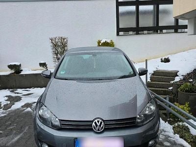 Gebraucht VW Golf VI 122 PS (89 kW) 2010 Grau Kleinwagen