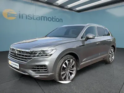 Gebraucht VW Touareg 381 PS (280 kW) 2023 Grau SUV