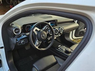 Second-hand Mercedes A250 Advanced 160 CP (117 kW) 2021 Alb Berlinǎ