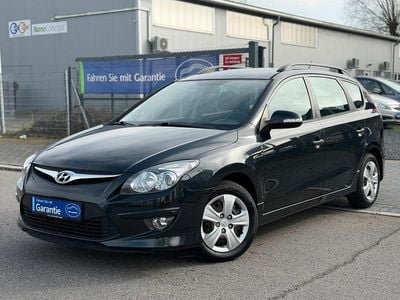 Gebraucht Hyundai i30 Edition 90 PS (66 kW) 2011 Schwarz Kombi
