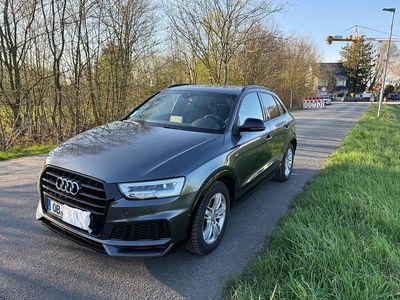 Gebraucht Audi Q3 Sport 150 PS (110 kW) 2018 Grau SUV