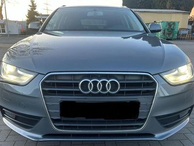 Gebraucht Audi A4 Ambiente 150 PS (110 kW) 2015 Kombi