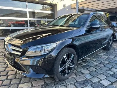 Second-hand Mercedes C220
