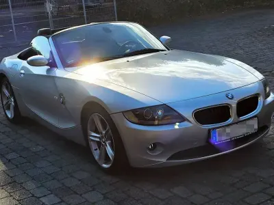 Gebraucht BMW Z4 170 PS (125 kW) 2004 Silber Cabrio