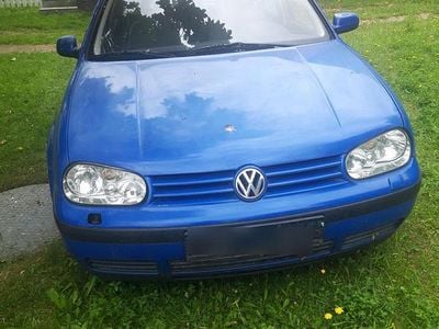 VW Golf IV