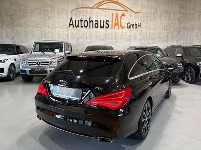 Gebraucht Mercedes CLA200 Shooting Brake 136 PS (100 kW) 2015 Schwarz Kombi