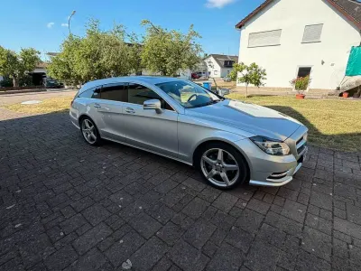 Gebraucht Mercedes CLS350 Shooting Brake 265 PS (194 kW) 2014 Silber Kombi
