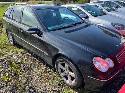Mercedes C220