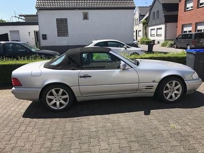 Usata Mercedes SL320 170 CV (125 kW) 1998 Argento Cabrio