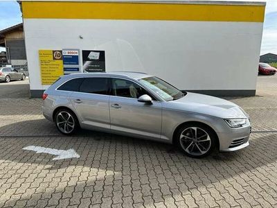 gebraucht Audi A4 Avant quattro sport Standheizung