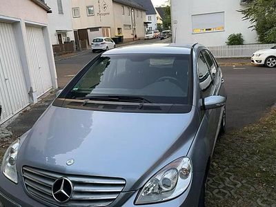 Mercedes B170
