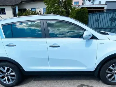 Używany Kia Sportage Vision 166 KM (122 kW) 2015 Biały SUV