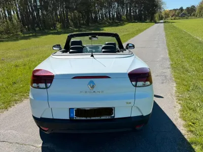 Gebraucht Renault Mégane Cabriolet 116 PS (85 kW) 2010 Weiß Cabrio