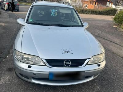 Gebraucht Opel Vectra 147 PS (108 kW) 2001 Silber Kombi