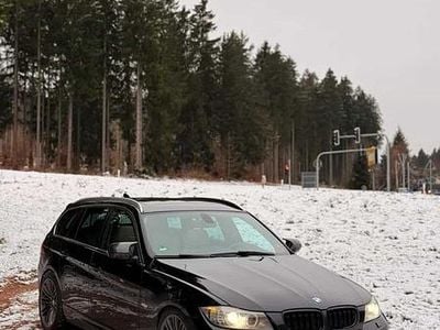 Gebraucht BMW 325 204 PS (150 kW) 2010 Schwarz Kombi
