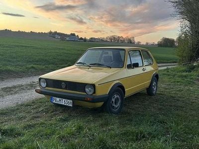 Second-hand VW Golf 53 CP (38 kW) 1982 Galben Coupe