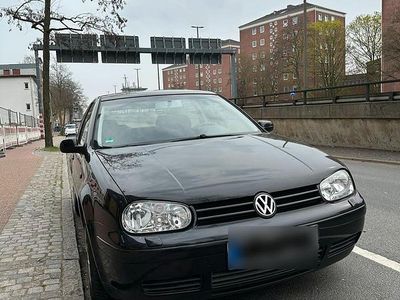 Gebraucht VW Golf IV 75 PS (55 kW) 2003 Schwarz Kleinwagen