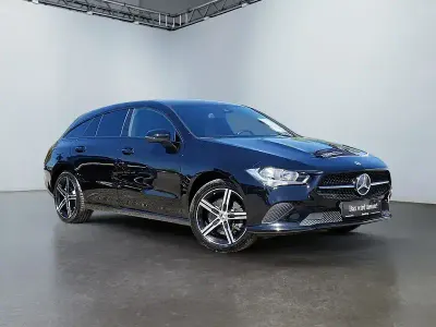 Gebraucht Mercedes CLA250e Shooting Brake Progressive 218 PS (160 kW) 2022 Schwarz Kombi