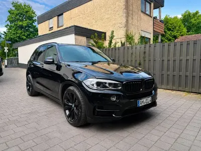 Gebraucht BMW X5 Performance 313 PS (230 kW) 2014 Schwarz SUV