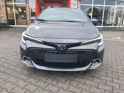 Gebraucht Toyota Corolla Team 140 PS (102 kW) 2024 Grau metallic Kombi