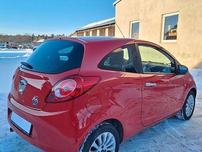 Rot Gebraucht 2014 Ford Ka Titanium Kleinwagen | 4.399 € (Fairer Preis)