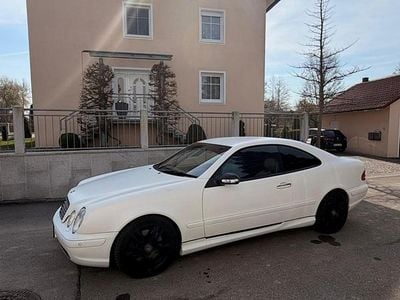 Gebraucht Mercedes CLK430 Elegance 280 PS (205 kW) 2001 Weiß Coupé