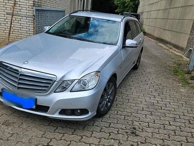 Mercedes E220