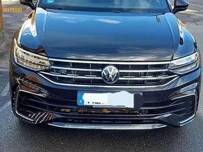Schwarz Gebraucht 2023 VW Tiguan R-line SUV | 31.999 € (Superpreis)