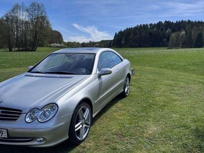 Usata Mercedes CLK240 Avantgarde 170 CV (125 kW) 2004 Argento Coupé