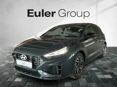 Neu Hyundai i30 N Line 150 PS (110 kW) 2026 Gruen Limousine