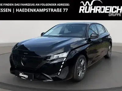 Neu Peugeot 308 Style 136 PS (100 kW) 2025 Schwarz Limousine