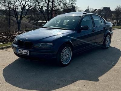 Gebraucht BMW 320 Sport Line 150 PS (110 kW) 2004 Blau Limousine