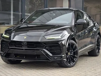 Usata Lamborghini Urus 650 CV (478 kW) 2020 Nero SUV