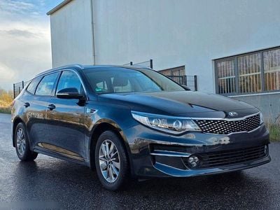 Gebraucht Kia Optima Edition 7 163 PS (119 kW) 2018 Blau Kombi