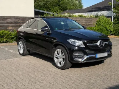 Gebraucht Mercedes GLE350 AMG line 258 PS (189 kW) 2016 Obsidianschwarz Coupé