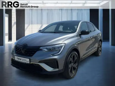 Gebraucht Renault Arkana Engineered 145 PS (106 kW) 2022 Gray SUV