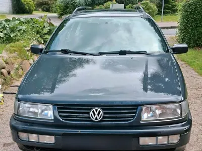 Gebraucht VW Passat 90 PS (66 kW) 1996 Grau Kombi