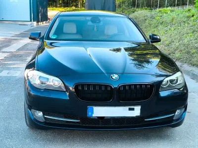 Gebraucht BMW 530 245 PS (180 kW) 2010 Blau Limousine