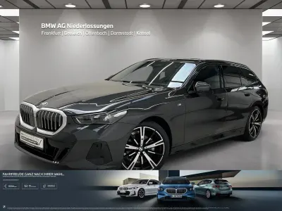 Gebraucht BMW 520 M Sport 190 PS (139 kW) 2025 Grau Limousine