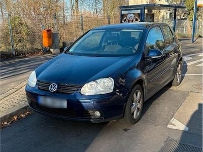 Gebraucht VW Golf V 75 PS (55 kW) 2007 Blau Kleinwagen