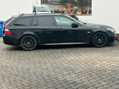 Usata BMW 525 231 CV (169 kW) 2010 Nero Station wagon