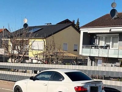 Gebraucht BMW 118 Coupé M Sport 143 PS (105 kW) 2011 Weiß Coupé