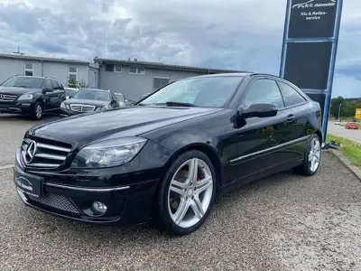 Gebraucht Mercedes CLC200 Sport 184 PS (135 kW) 2009 Obsidianschwarz Kleinwagen